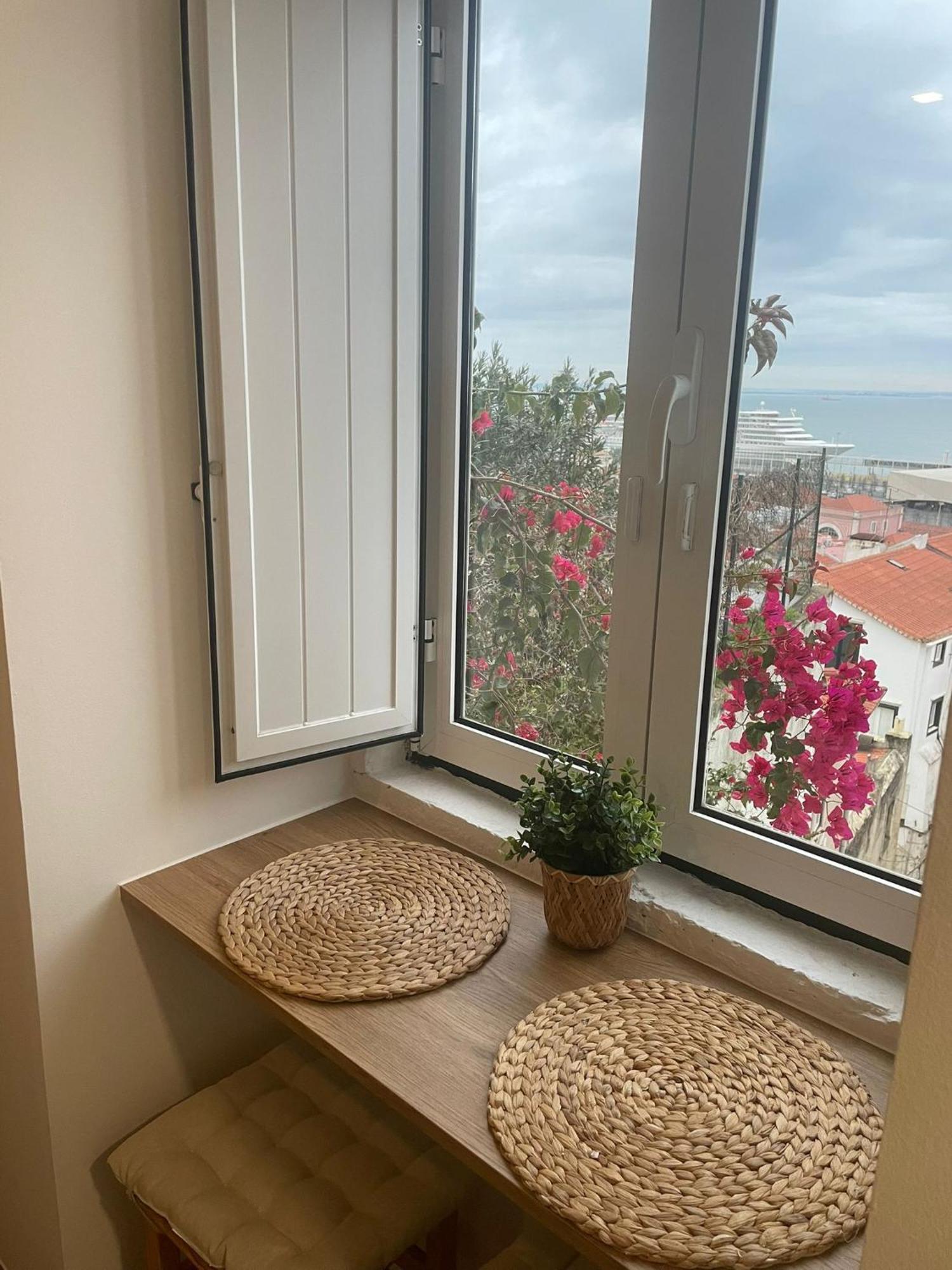 Alfama Authentic Appartement *